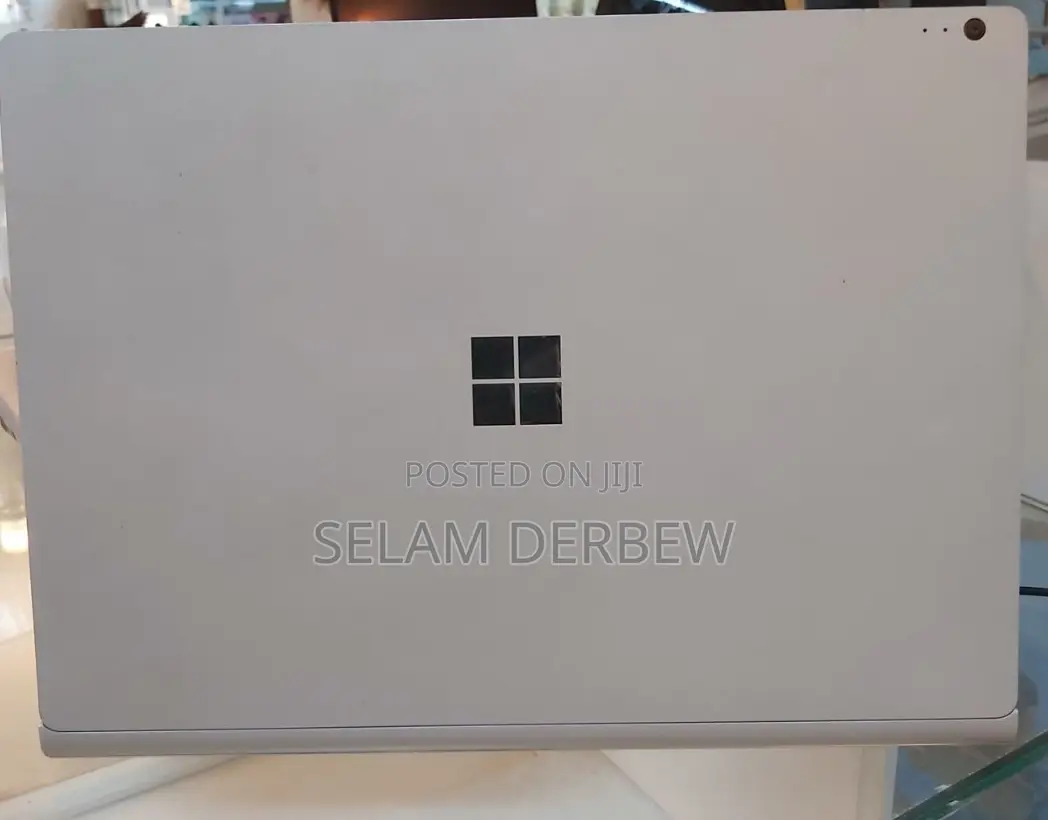 New Laptop Microsoft Surface Book 8GB Intel Core I5 SSD 256GB