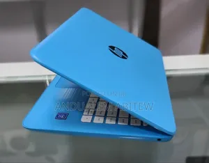 New Laptop HP Stream Notebook 4GB Intel Pentium SSD 32GB