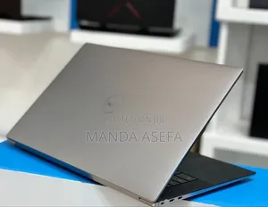 New Laptop Dell 16GB Intel Core I7 SSD 512GB