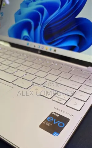 Photo - New Laptop HP Envy X360 8GB Intel Core I7 SSD 512GB