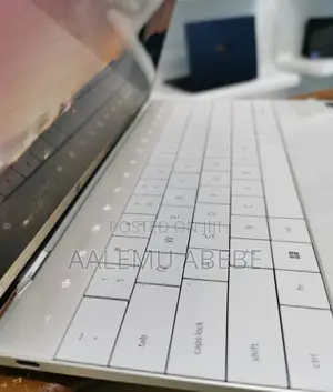 New Laptop Dell XPS 13 32GB Intel Core I7 SSD 1T