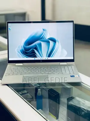 New Laptop HP Envy X360 16GB Intel Core I7 SSD 512GB