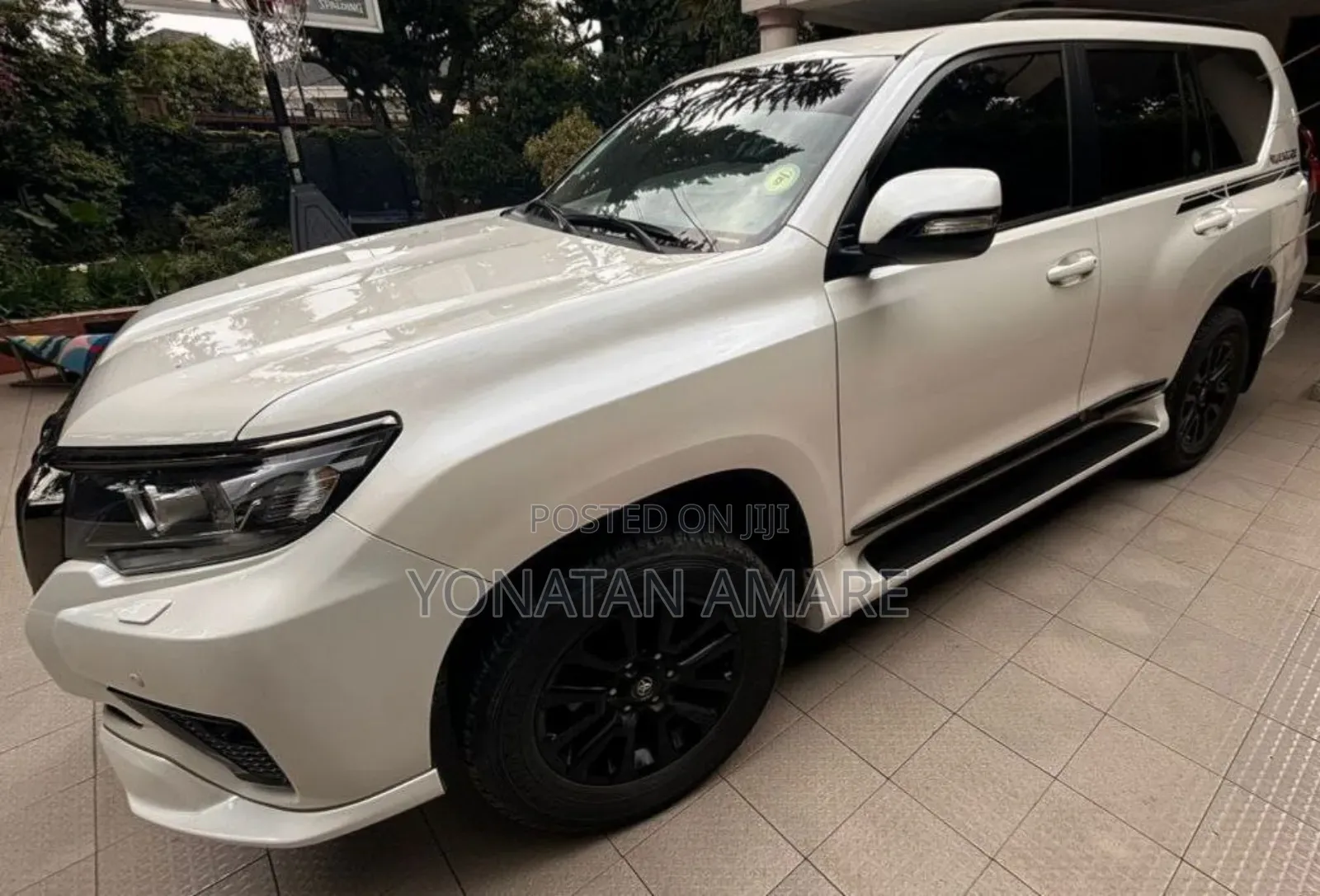 Toyota Land Cruiser 2021 White