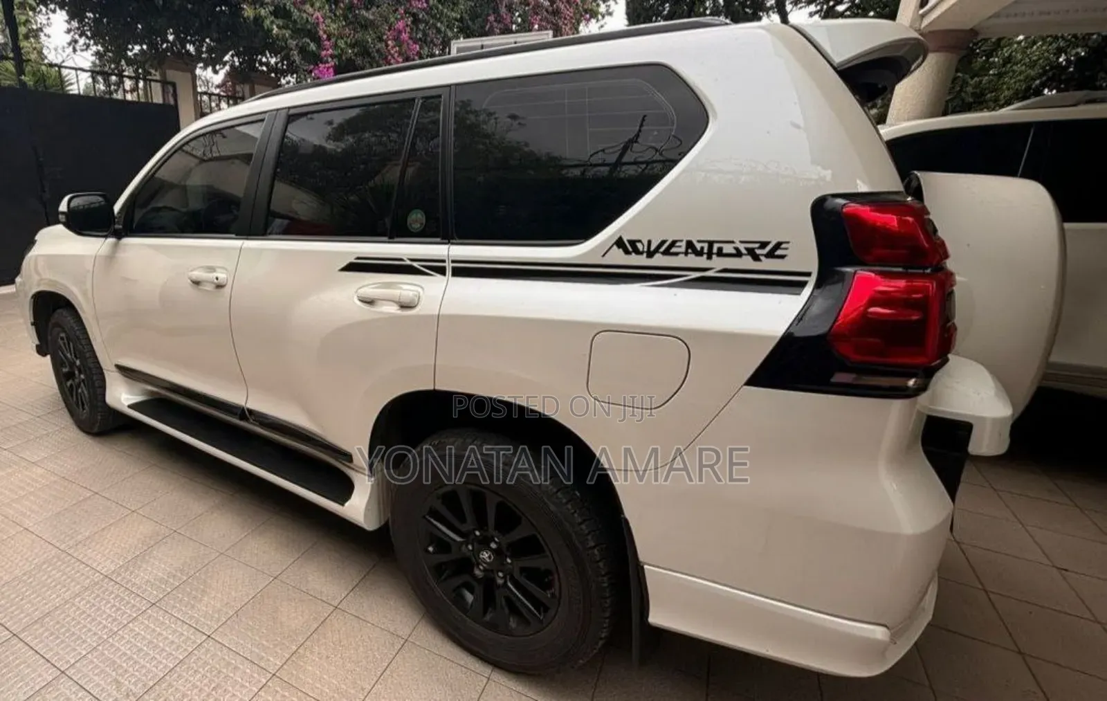 Toyota Land Cruiser 2021 White