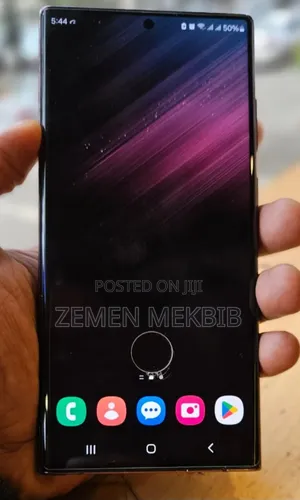 Photo - New Samsung Galaxy S22 Ultra 128 GB