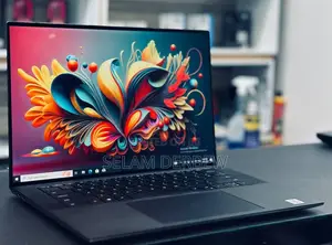 New Laptop Dell Precision 15 3520 32GB Intel Core I7 SSD 512GB