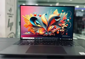 New Laptop Dell Precision 15 3520 32GB Intel Core I7 SSD 512GB