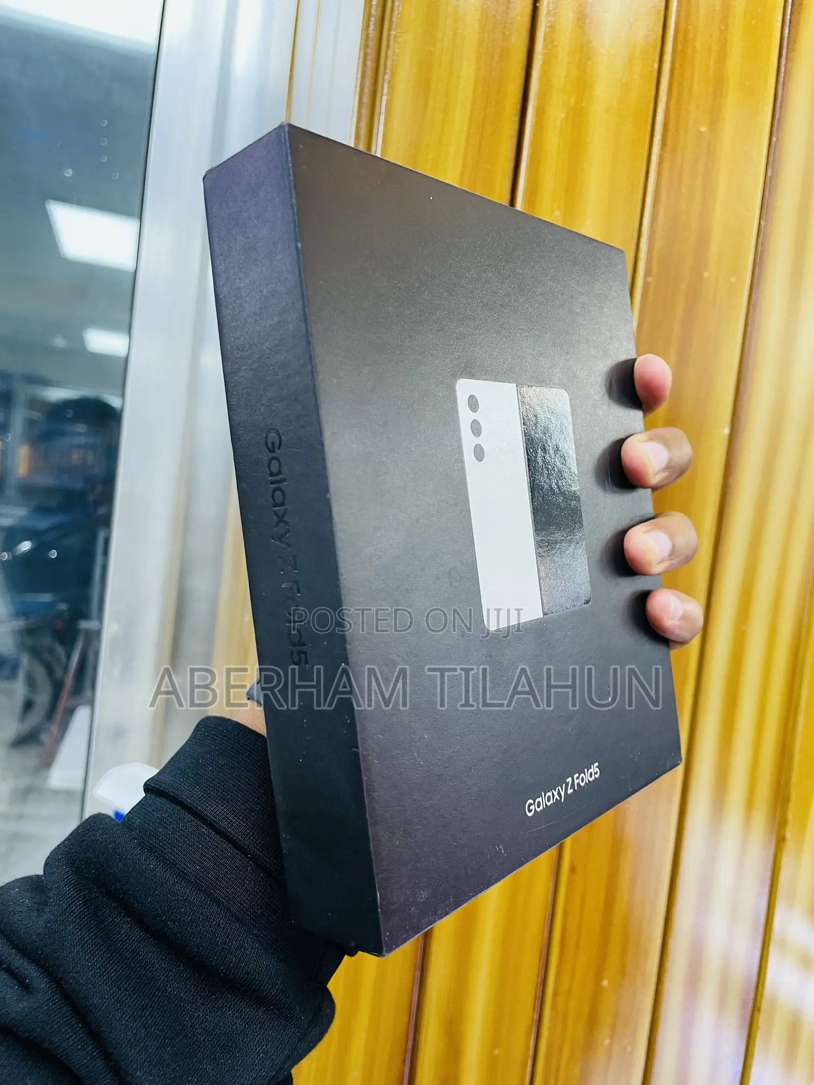 New Samsung Galaxy Z Fold 5 256 GB Black