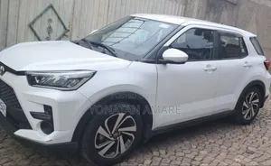 Toyota Raize 2022 White