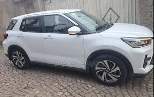 Toyota Raize 2022 White