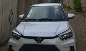 Toyota Raize 2022 White