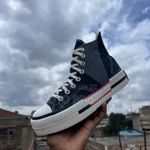 Photo - All Star Convrse Fashion Shoes