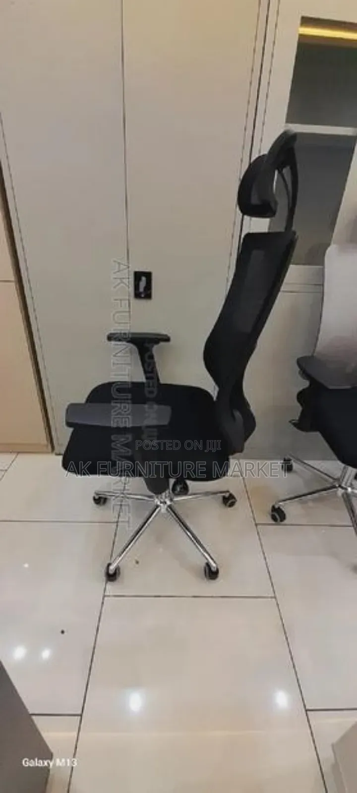 Office Manager Chairs