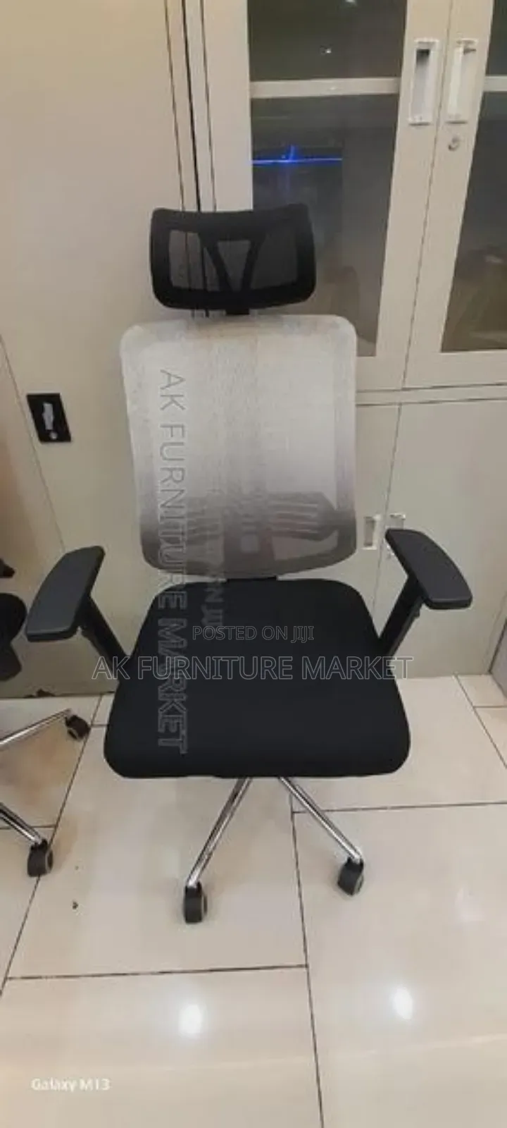 Office Managerial Chair