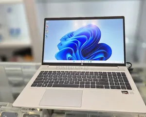 Photo - New Laptop HP 8GB AMD Ryzen 5 SSD 256GB