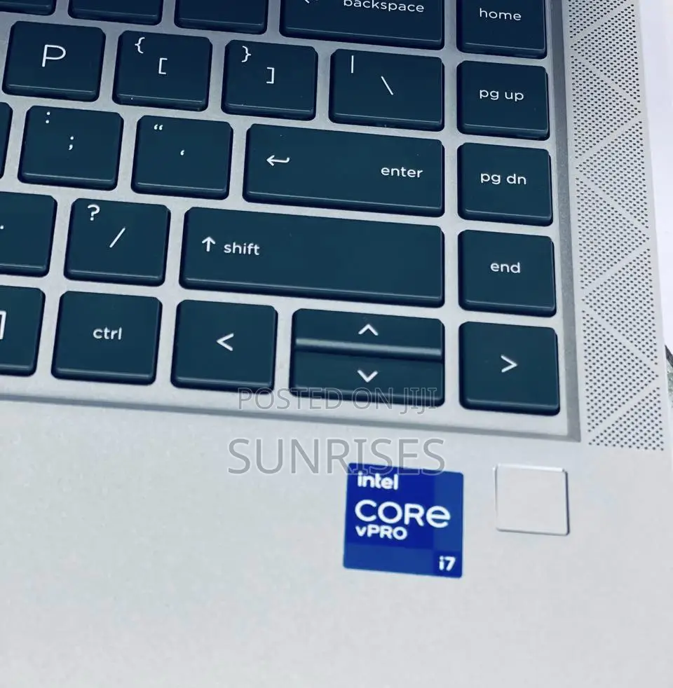 New Laptop HP EliteBook 840 8GB Intel Core I7 SSD 512GB