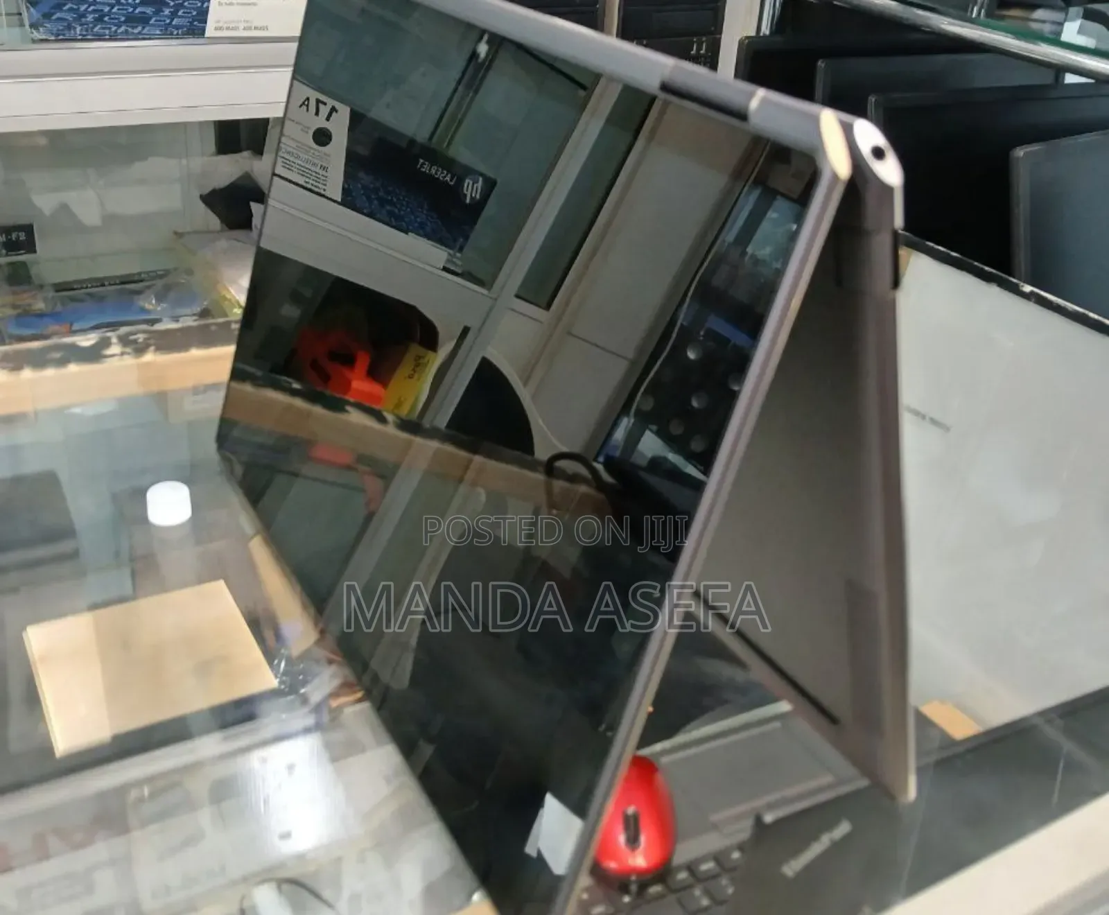 New Laptop HP Spectre 16GB Intel Core I7 SSD 1T