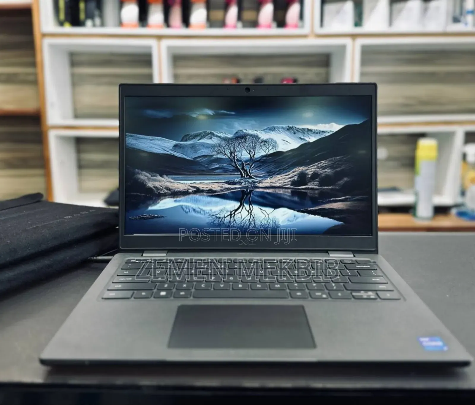 New Laptop Dell Latitude 5310 8GB Intel Core I7 HDD 1T