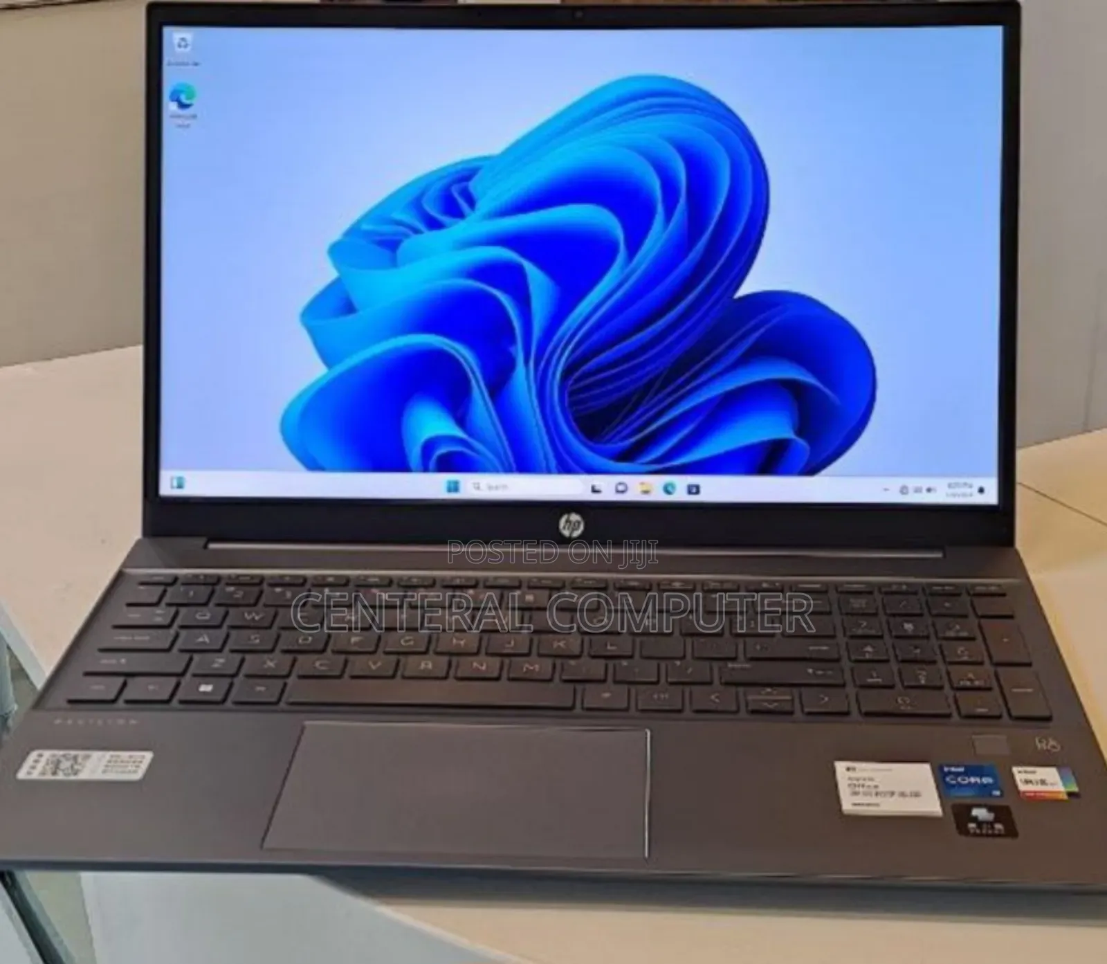 New Laptop HP 15-Da3007nia 16GB Intel Core I5 SSD 512GB