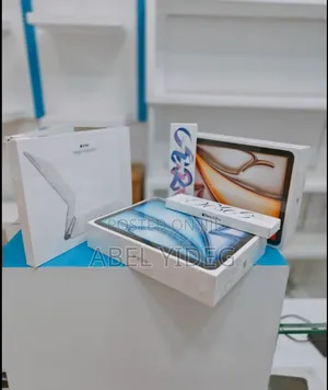 Photo - New Apple iPad Air 11 (2024) 256 GB Gray