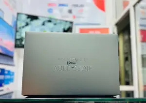 New Laptop Dell Precision 15 5540 32GB Intel Core I7 SSD 512GB