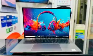 New Laptop Dell Precision 15 5540 32GB Intel Core I7 SSD 512GB