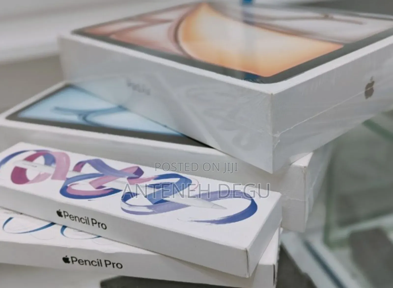 iPad Air M2 (6th Gen)