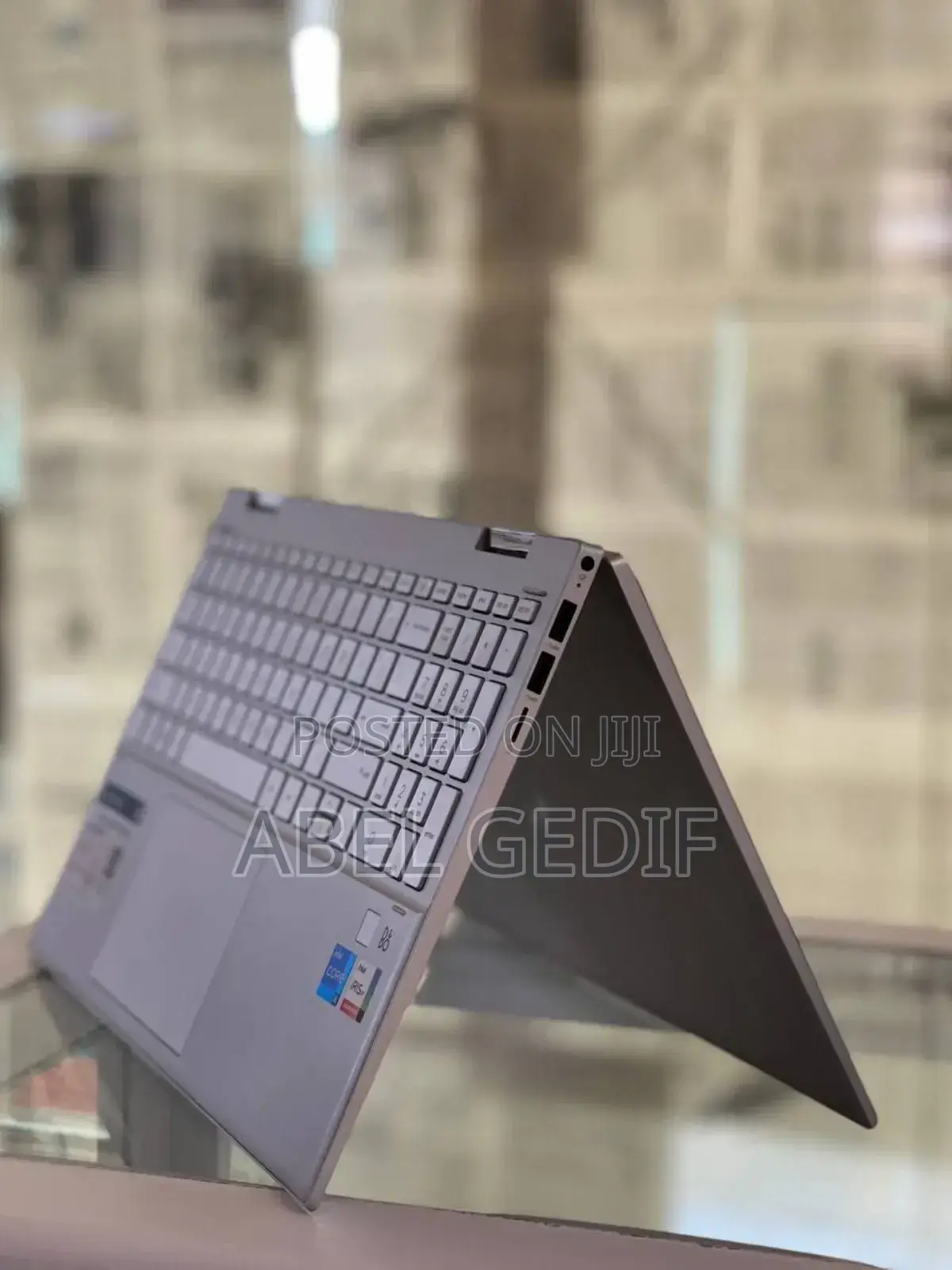 New Laptop HP Pavilion X360 8GB Intel Core I5 SSD 512GB