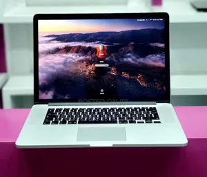 New Laptop Apple MacBook Pro 2015 16GB Intel Core I7 SSD 512GB
