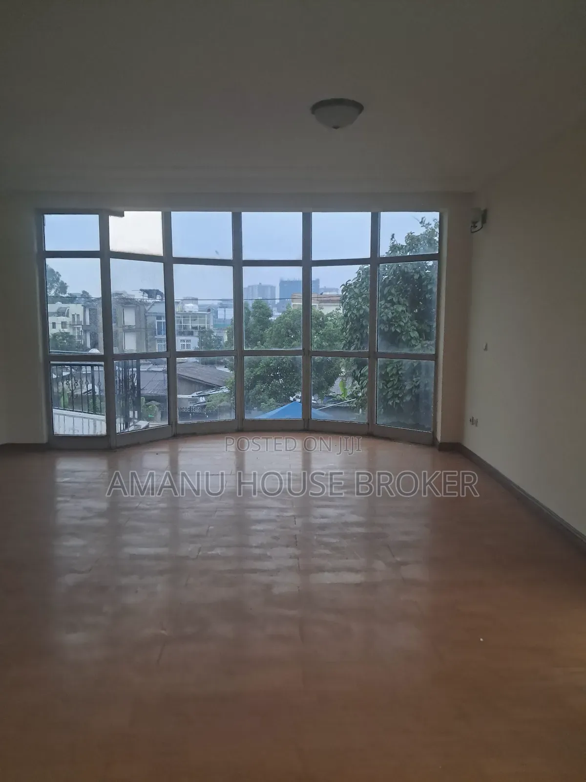 Urgent Rent G+3 With Basement for Office and Residence