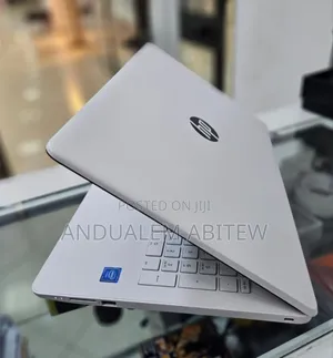 New Laptop HP Stream Notebook 4GB Intel Pentium HDD 1T