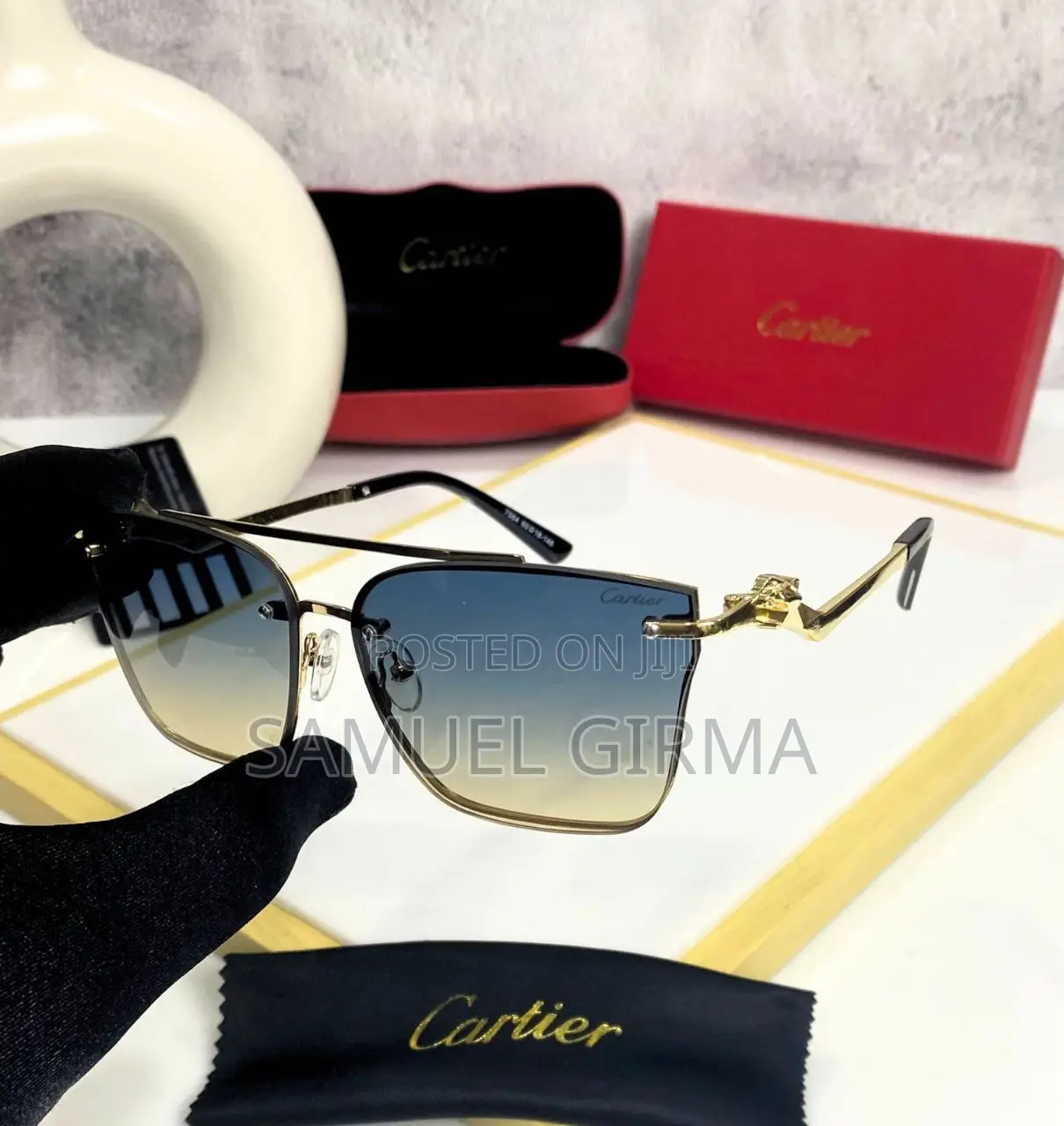 Cartier
Uv Protect Sunglasses