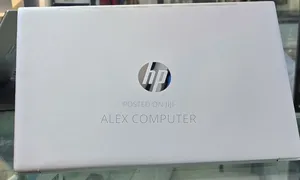 New Laptop HP Pavilion 15 8GB Intel Core I5 SSD 512GB