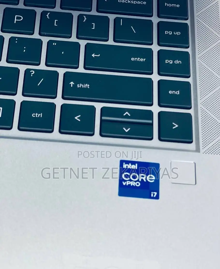 New Laptop HP EliteBook 840 G8 16GB Intel Core I7 SSD 512GB