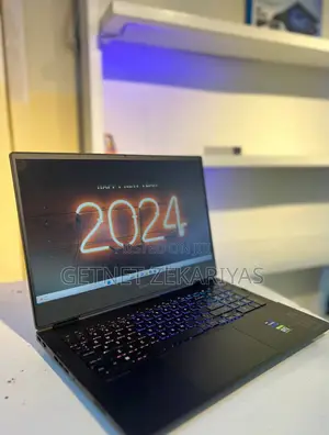 New Laptop HP Omen 16 16GB Intel Core I9 SSD 1T