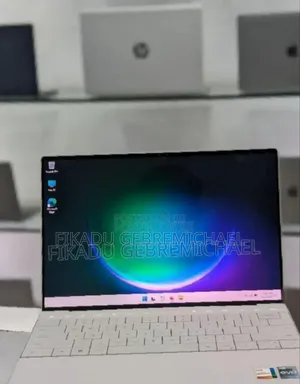 New Laptop Dell XPS 15 32GB Intel Core i7 SSD 1T