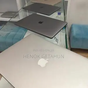 New Laptop Apple MacBook Pro 2019 16GB Apple M2 SSD 256GB