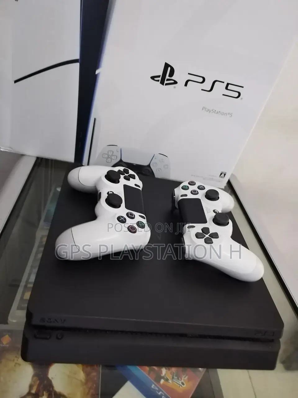 Ps 4( Playstation 4)Good Condition