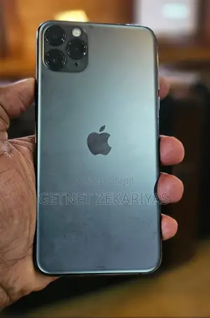 New Apple iPhone 11 Pro Max 256 GB