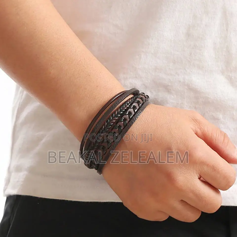 Vintage Multilayered Men’S Leather Bracelet
