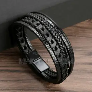 Vintage Multilayered Men’S Leather Bracelet
