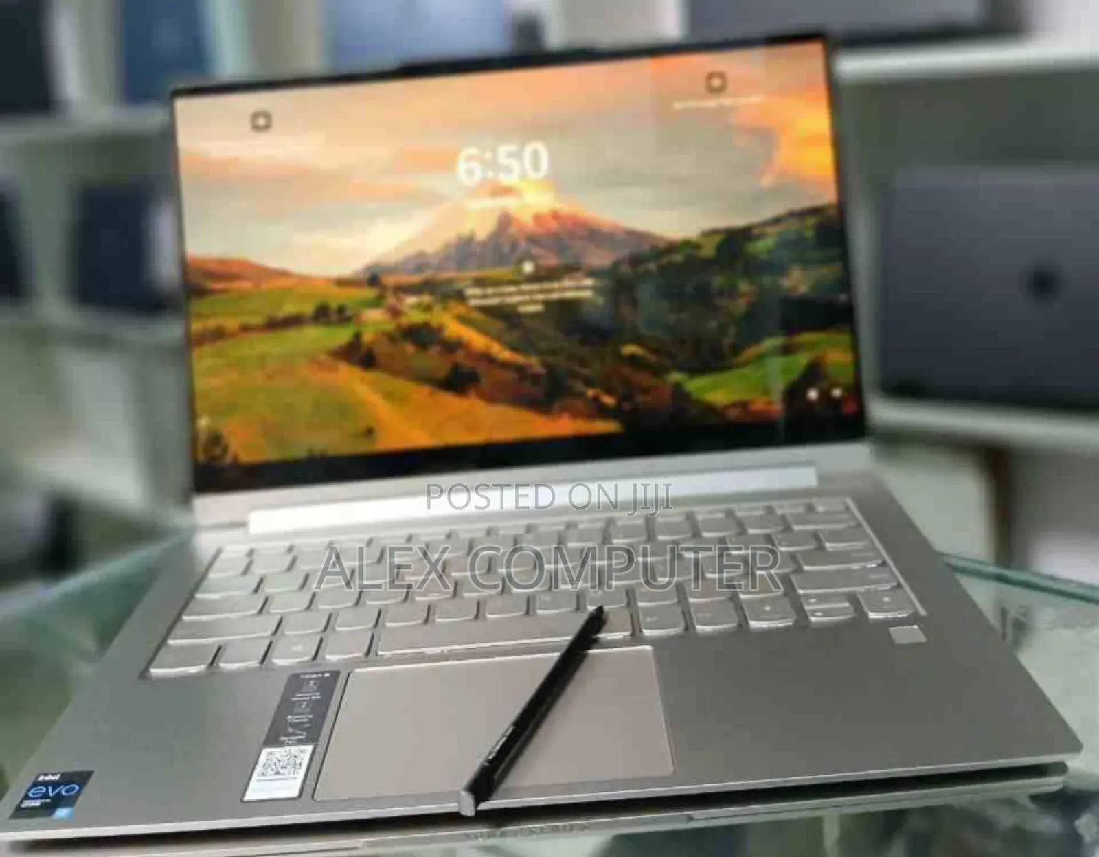 New Laptop Lenovo Yoga 9i 16GB Intel Core I7 SSD 512GB