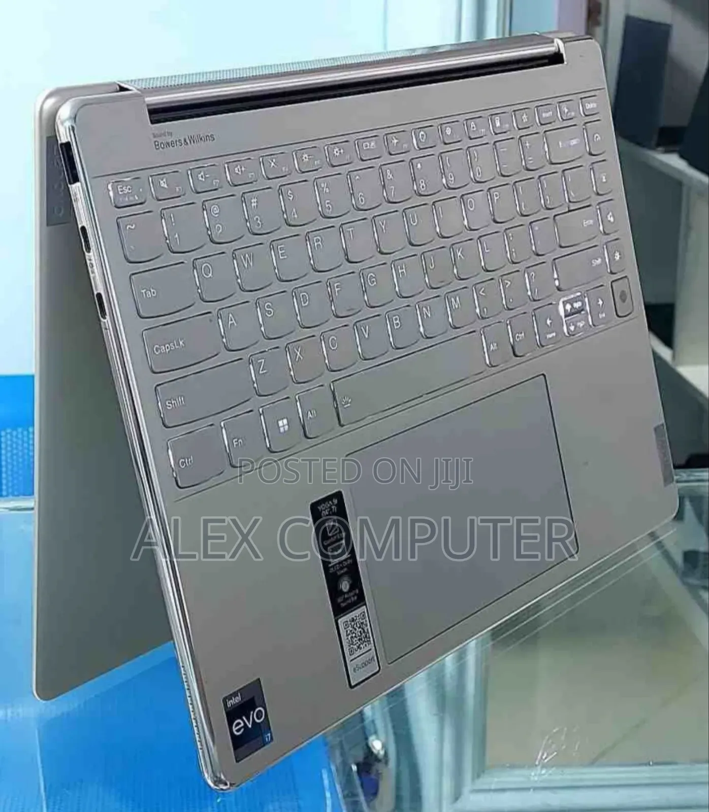 New Laptop Lenovo Yoga 9i 16GB Intel Core I7 SSD 512GB