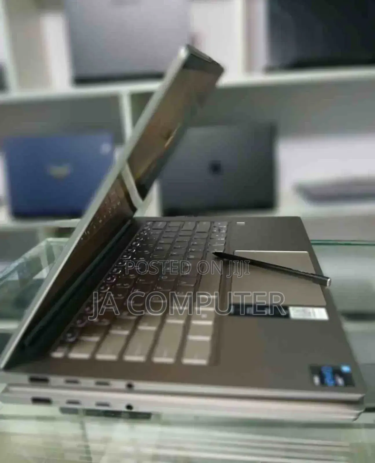 New Laptop Lenovo Yoga 9i 16GB Intel Core I7 SSD 512GB