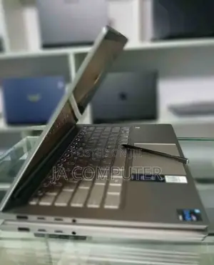 New Laptop Lenovo Yoga 9i 16GB Intel Core I7 SSD 512GB