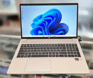 New Laptop HP ProBook 650 8GB AMD Ryzen 5 SSD 256GB