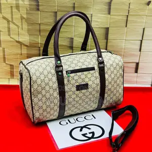 Duffle Bag ( Gucci )