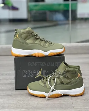 Photo - Airjordan 11 Rerto "Pin Green " Master Quality