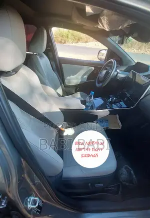 Toyota bZ4X 2022 Silver