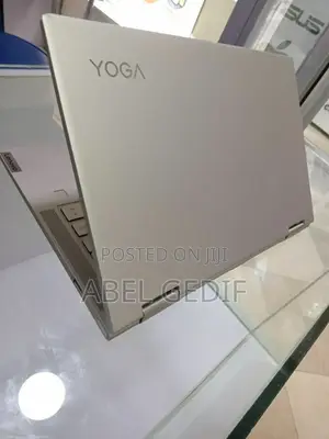 New Laptop Lenovo Yoga C740 8GB Intel Core I5 SSD 512GB